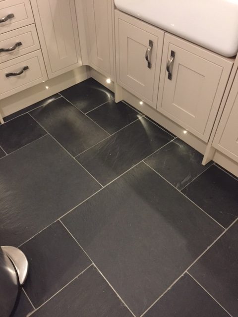 What are the Best Flooring Materials for a Kitchen?